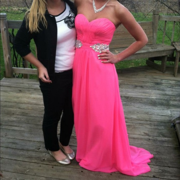 Prom Dress! - Picture 7 of 8